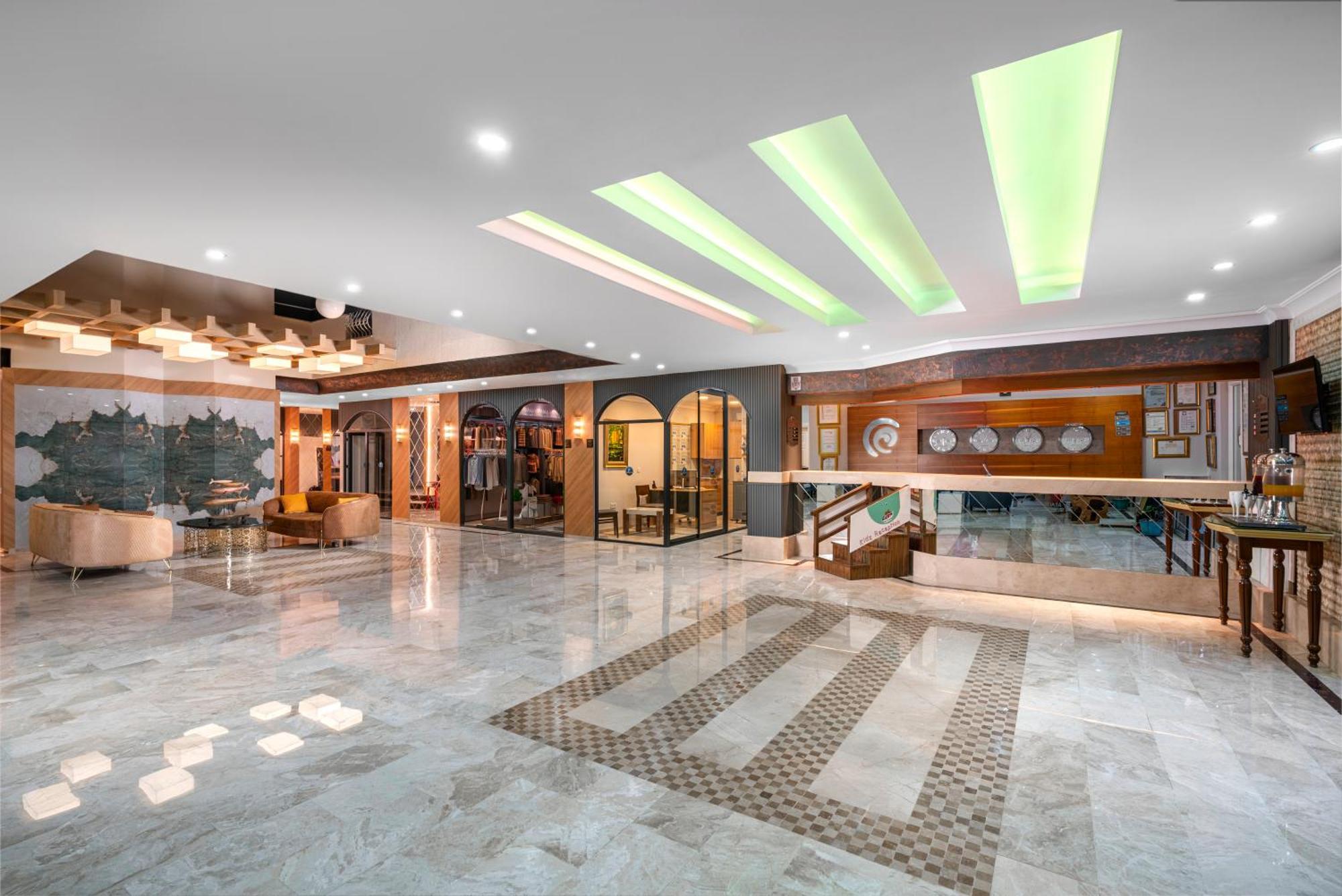 Club Big Blue -