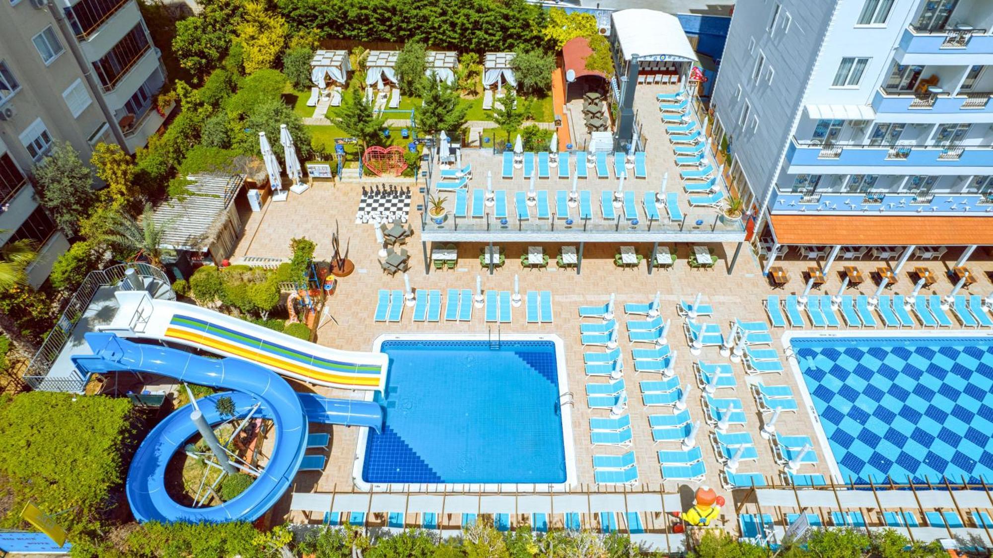 Club Big Blue Алания