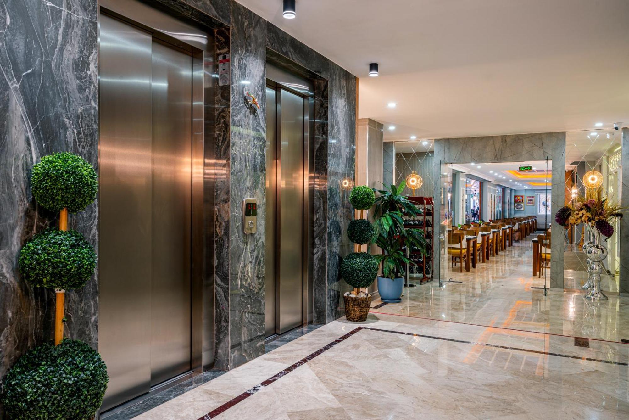 Отель Club Big Blue 4*