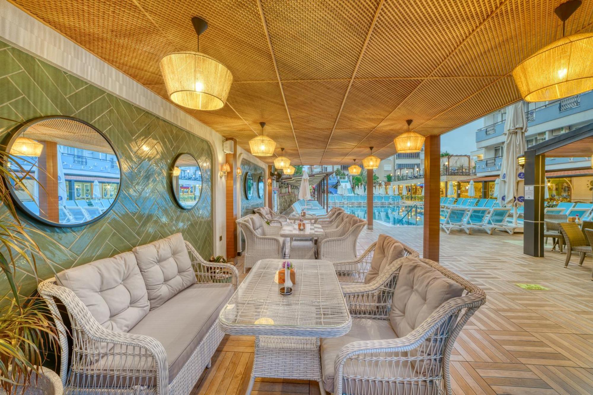 Club Big Blue 4* Alanya